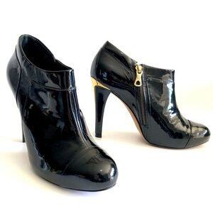 BCBGMAXAZRIA Patent Leather Shootie